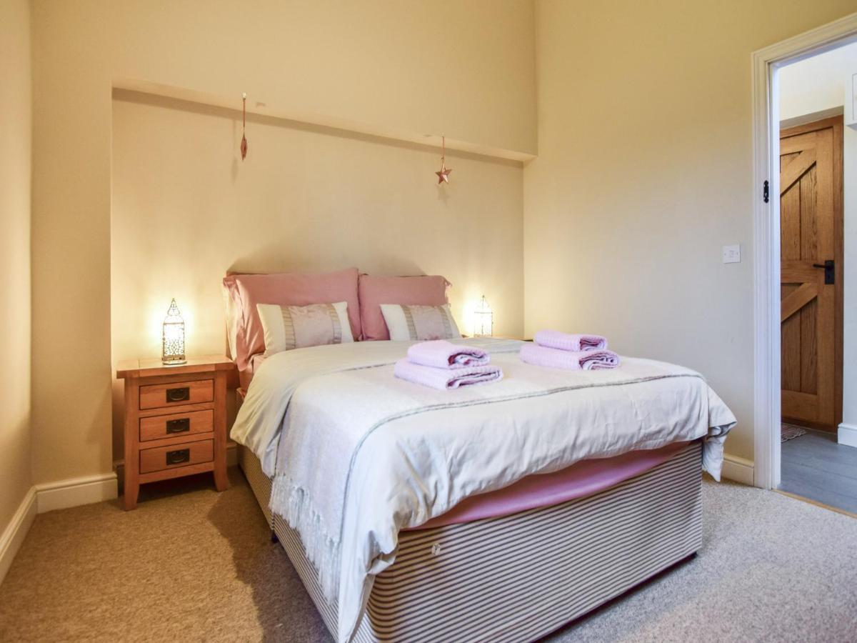 Combine Shed Villa Bidford ภายนอก รูปภาพ